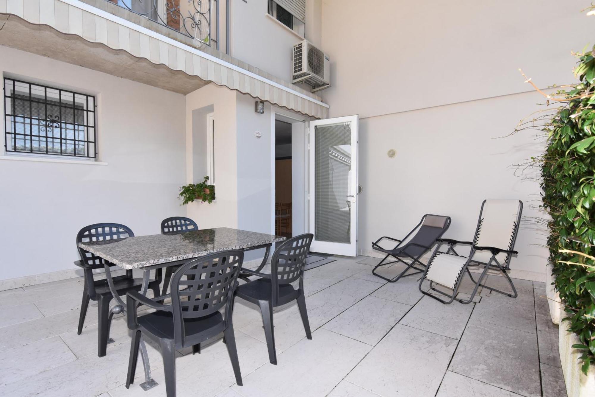 Residence Gonda&Giuliano Borso del Grappa Rom bilde